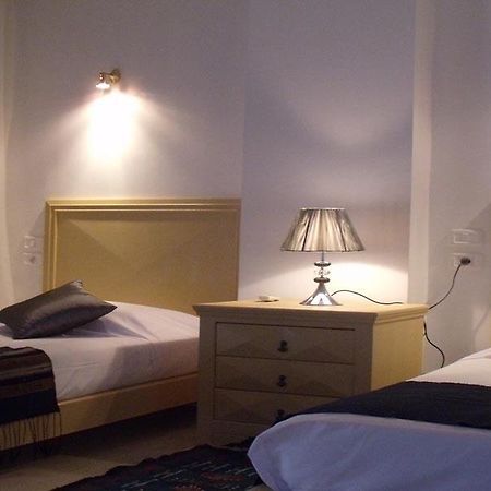 Castilia Suites Τοζέρ Εξωτερικό φωτογραφία